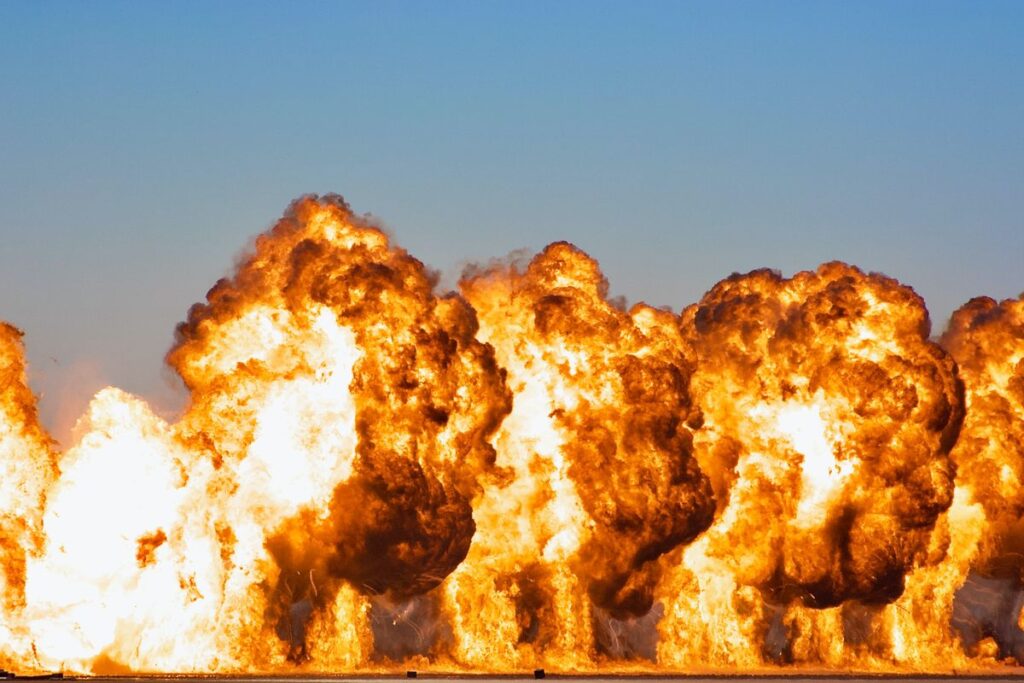 Dua Kapal Tanker Meledak di Laut Hitam Turkiye, Diduga Terkena Ranjau atau Proyektil