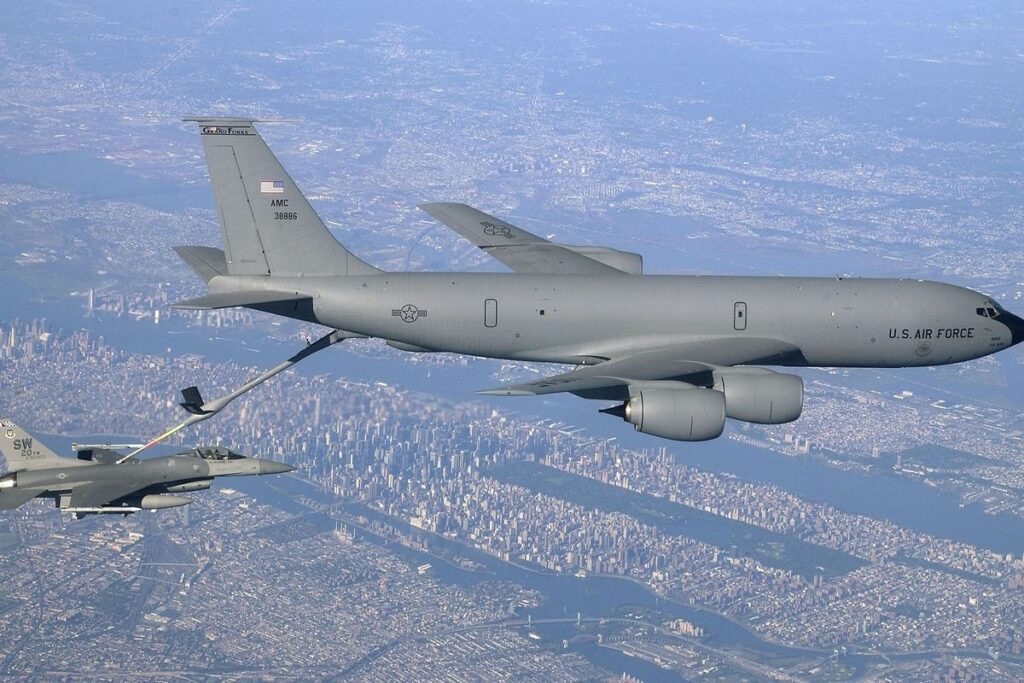 Eskalasi Keamanan Arktik: Militer AS dan Denmark Perkuat Kehadiran di Greenland