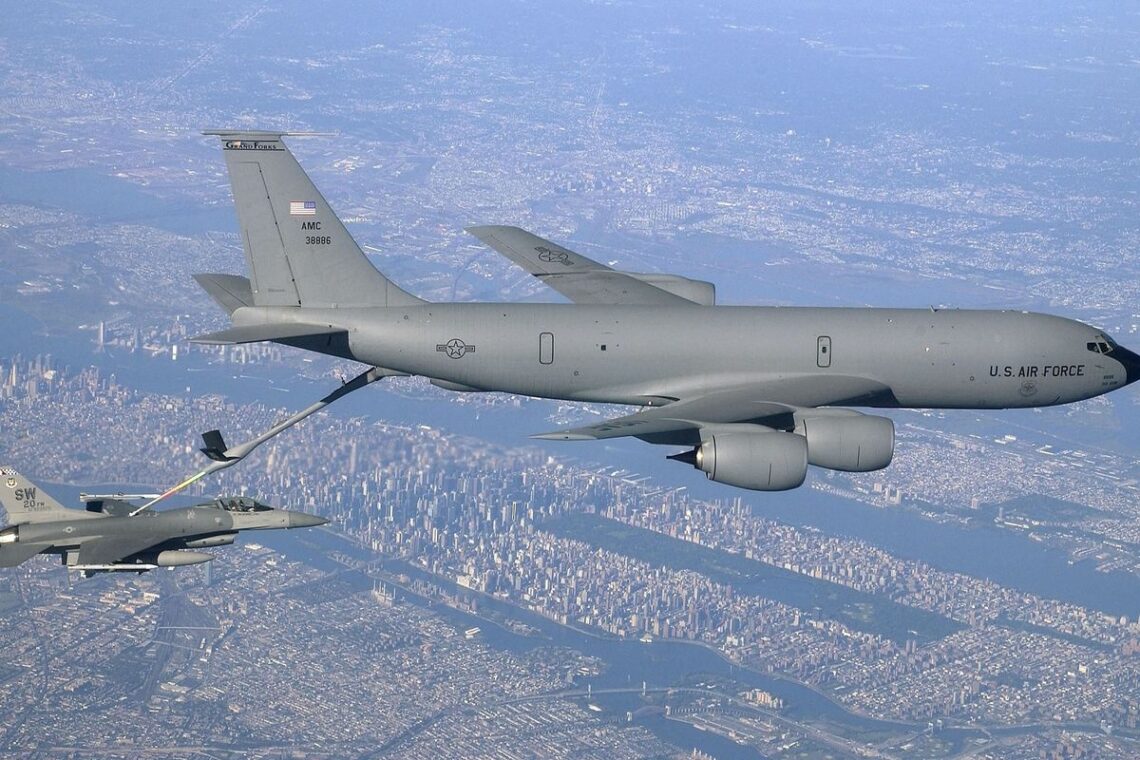 Eskalasi Keamanan Arktik: Militer AS dan Denmark Perkuat Kehadiran di Greenland